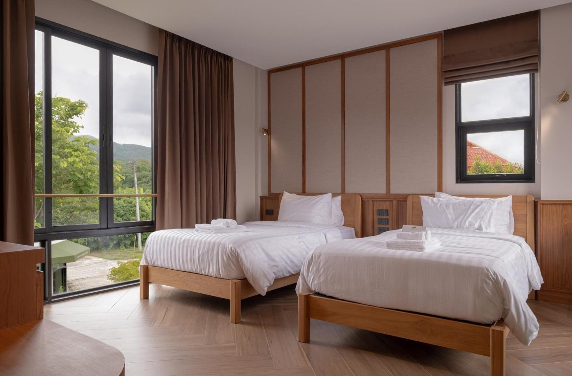 The Willoughby Maerim Hotel Чиангмай Экстерьер фото